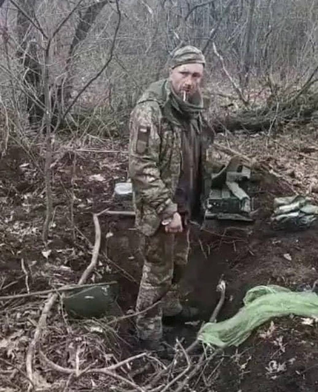 Captured Ukrainian soldier was shot for saying "Slava Ukraini!"